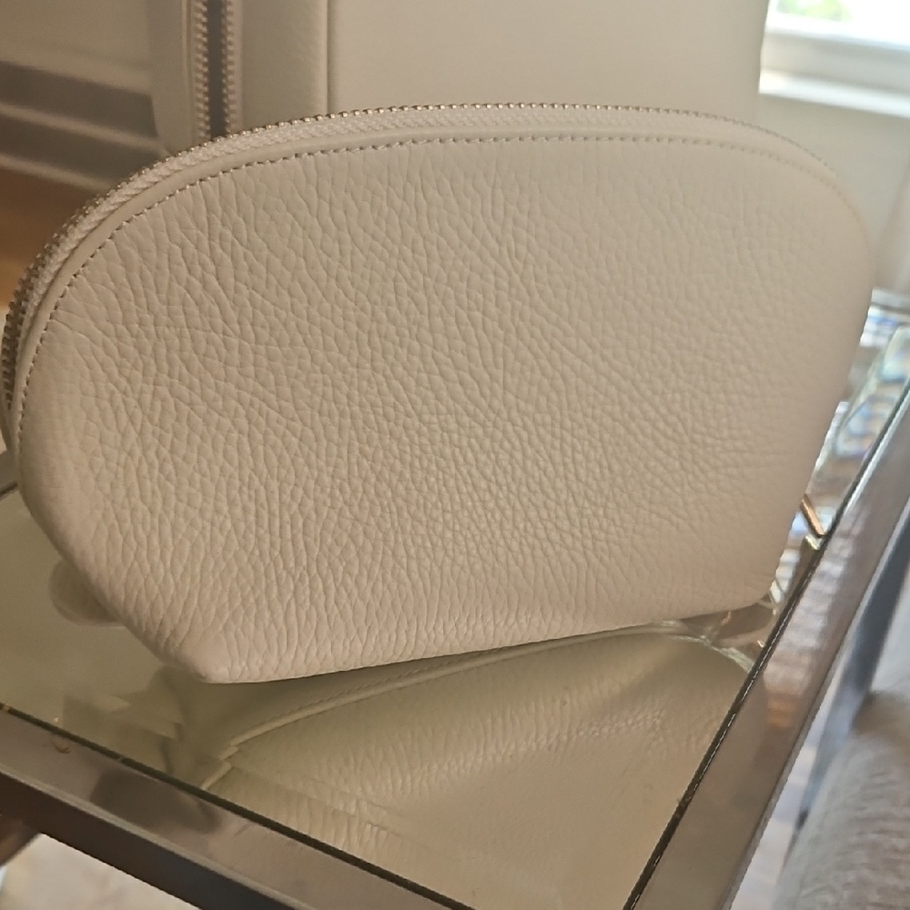 Cuyana Cream Leather Pouch Bag